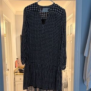 Anthropologie Black and White Houndstooth Long Sleeve Dress
